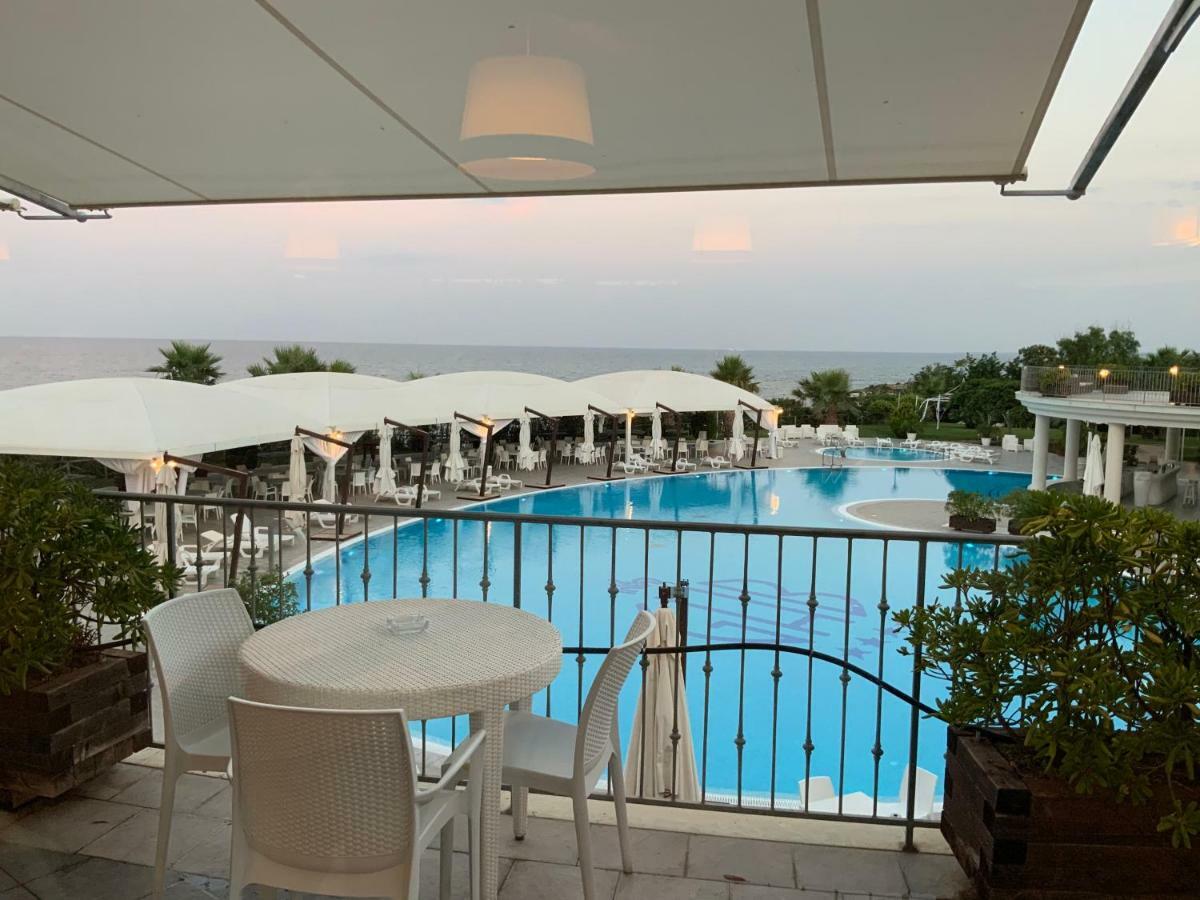 Grand Hotel Balestrieri Torre Melissa エクステリア 写真