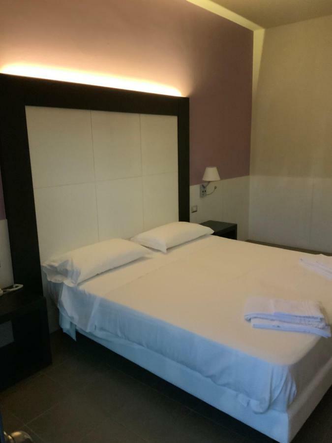 Grand Hotel Balestrieri Torre Melissa エクステリア 写真