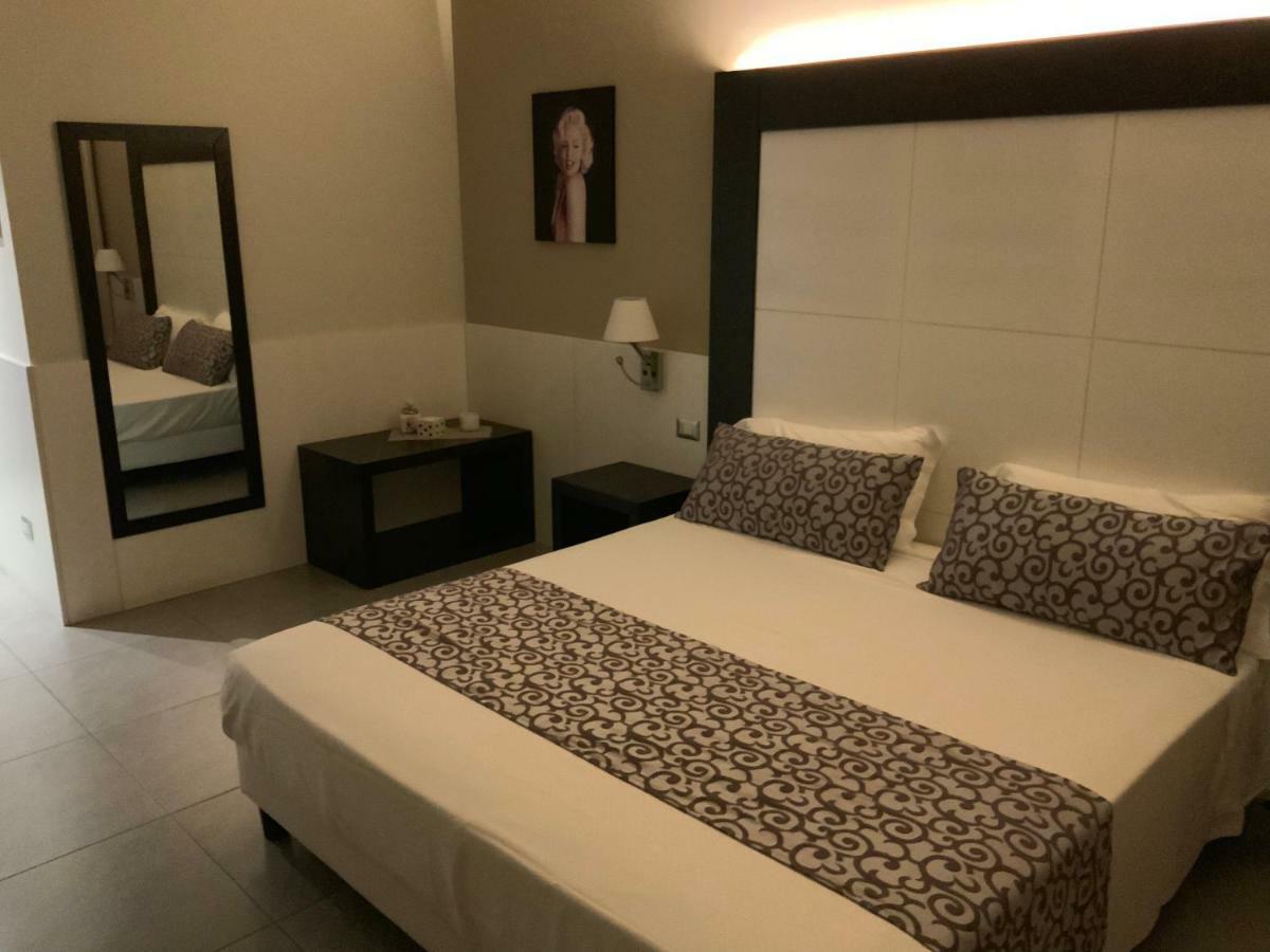 Grand Hotel Balestrieri Torre Melissa エクステリア 写真