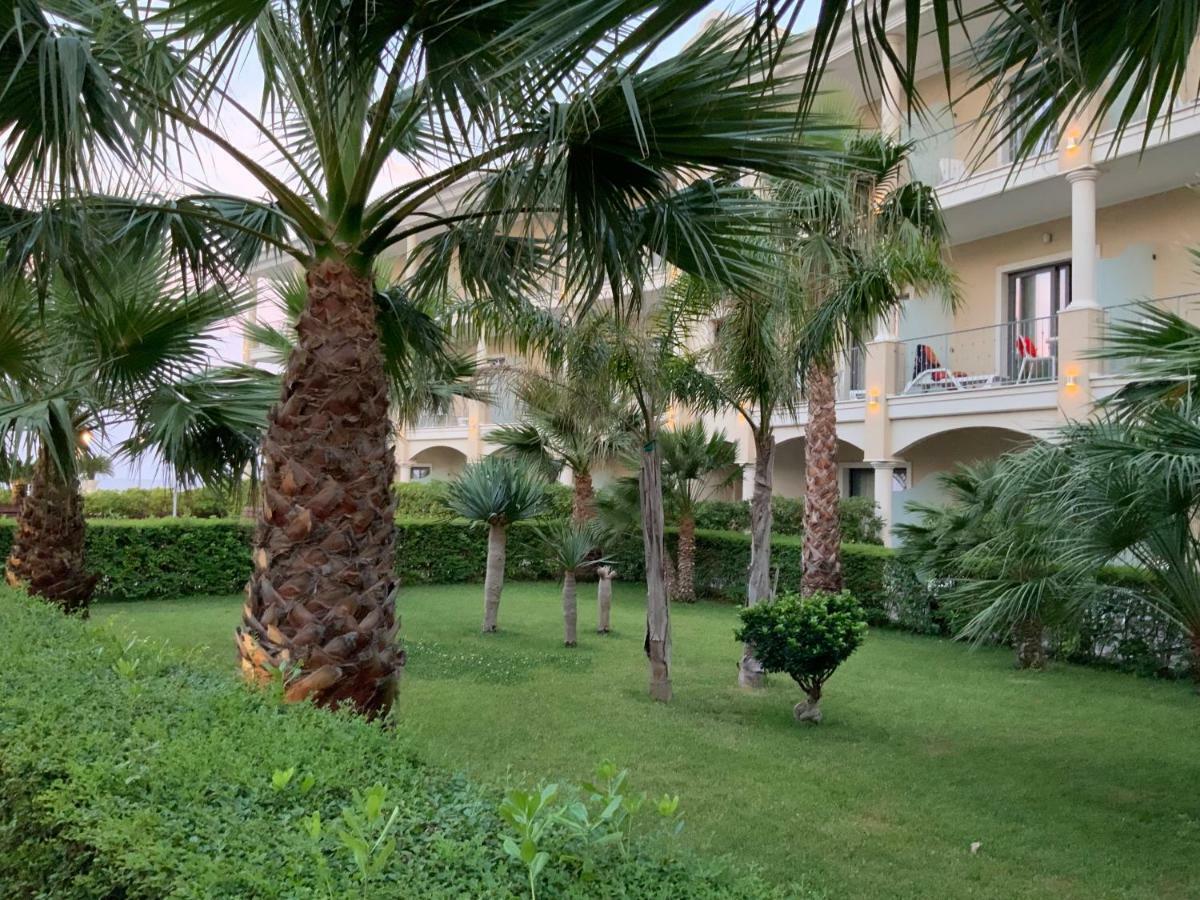 Grand Hotel Balestrieri Torre Melissa エクステリア 写真